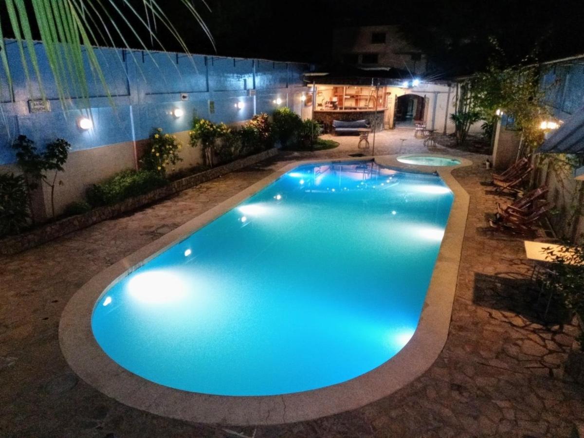 El Virrey Hospedaje Pucallpa Bagian luar foto