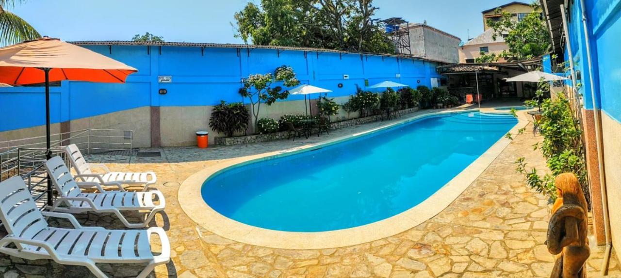 El Virrey Hospedaje Pucallpa Bagian luar foto